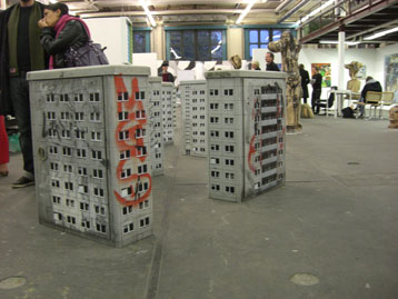 stand4
